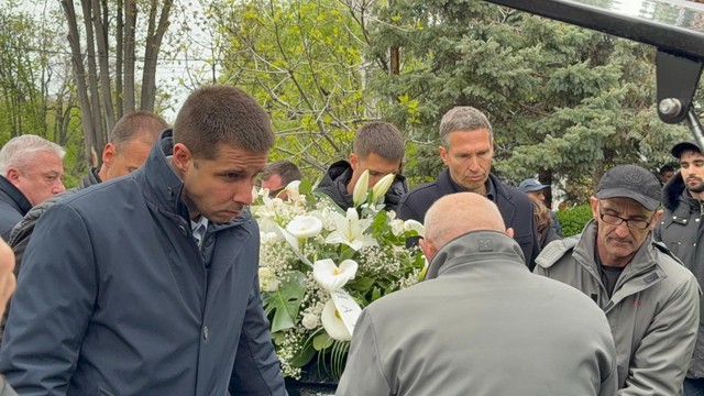 Sahranjen Duško Vujošević