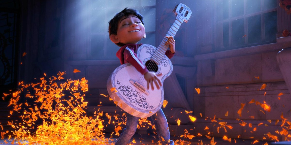 Nowa animacja od Pixara w Krainie Zmarłych. "CoCo" - mamy polski ZWIASTUN