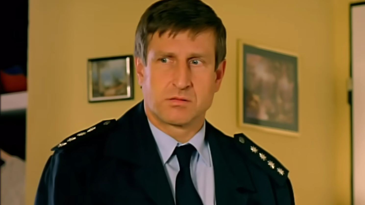 Český herec Václav Vydra vo filme Kameňák. 