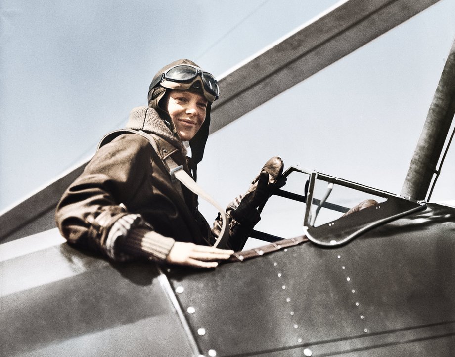 AMELIA EARHART