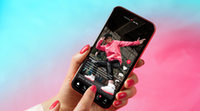 Futótűzként terjed a legújabb TikTok-trend: a kihívás veszélyesebb, mint hinnéd