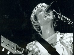 21 lat po śmierci Kurt Cobain zadebiutuje solo