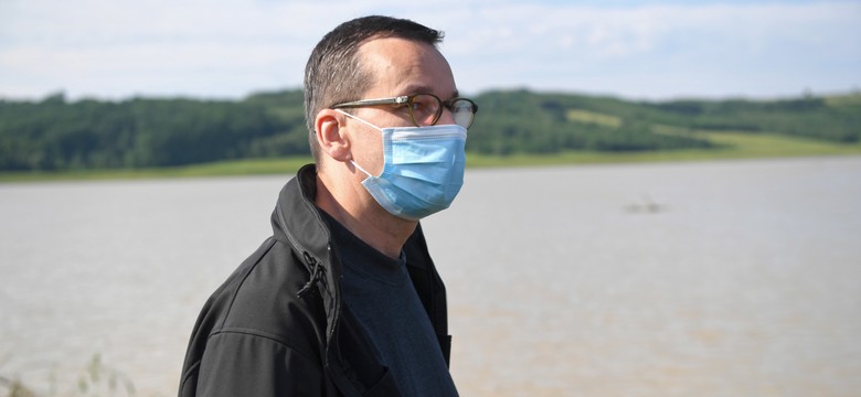 Premier ofiarą podtopień: Wieczór spędziłem w swojej piwnicy