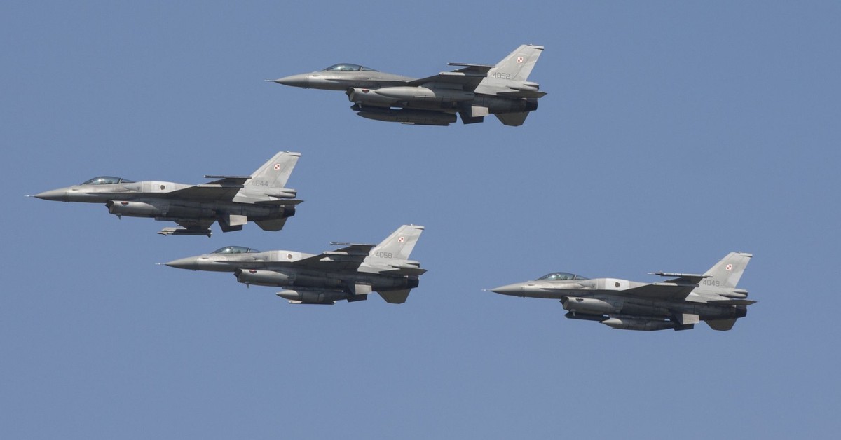 Nuclear sharing NATO. Czy Polska bierze udział w planowaniu użycia broni nuklearnej?