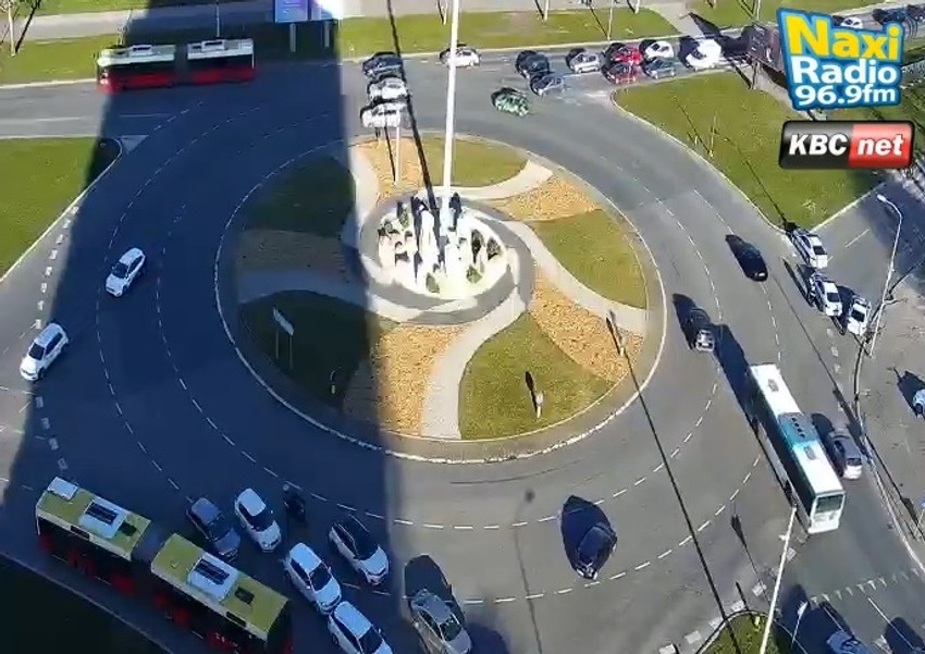 Policija blokirala izlaz iz kružnog toka ka Novom Beogradu