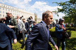 Wróbel: Nie wierzę w opowieść o świecie, którą sprzedają nam Tusk i Kaczyński