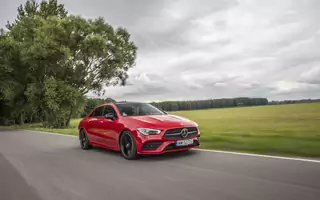 Mercedes CLA 220 4matic - czy jest lepszy od poprzednika?