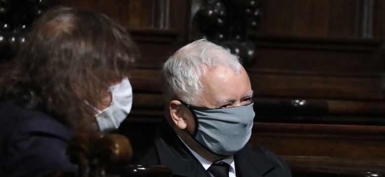 Kaczyński nie zgodzi się na powrót Gowina do rządu? "W naszym klubie reakcje na to byłyby złe"