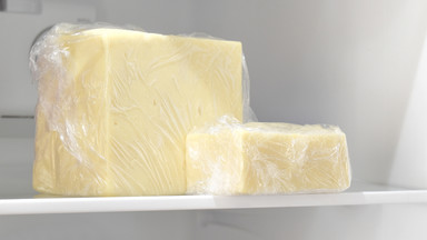 Jak przechowywać ser żółty? Dzięki temu trikowi zachowa świeżość do 3 tyg.
