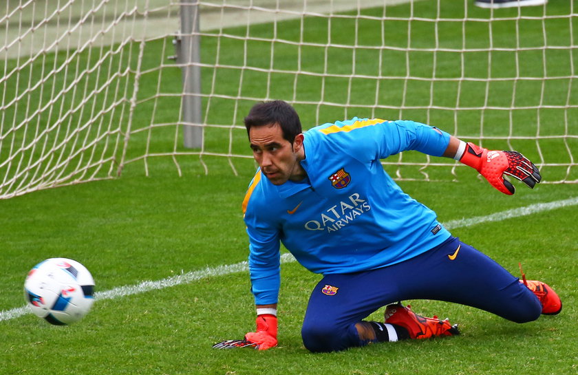 Claudio Bravo został obrabowany przez bandytów w Chile