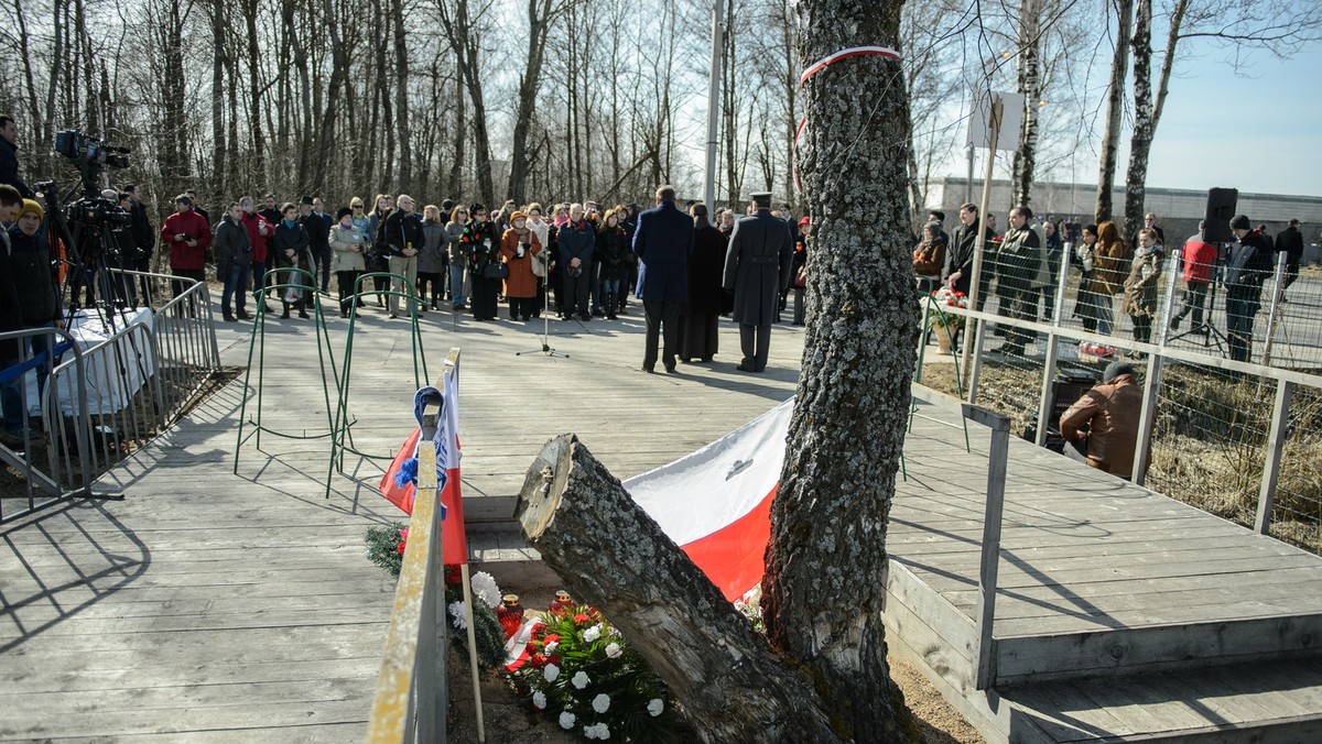 ROSJA SMOLEŃSK 5. ROCZNICA KATASTROFY TU-154 (Modlitwa w miejscu katastrofy)