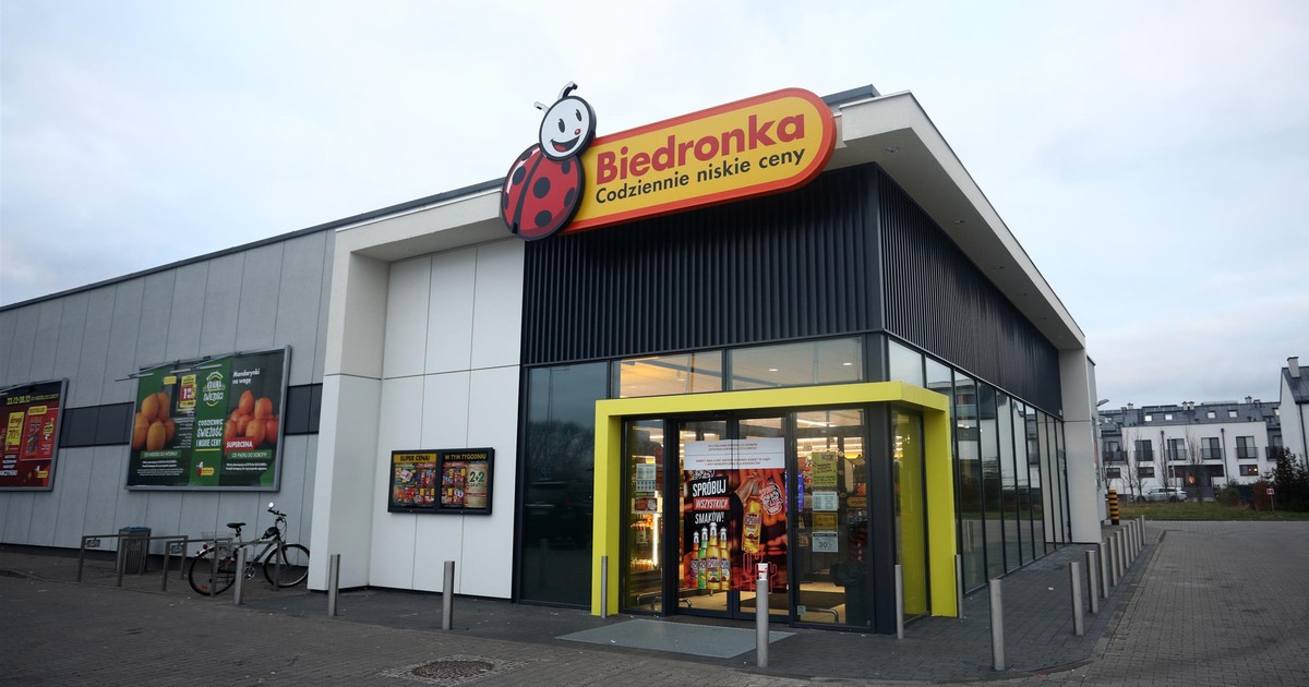 Biedronka przeszła samą siebie. Wyprzedaje przed świętami zamiennik Dysona. 1100 zł taniej!