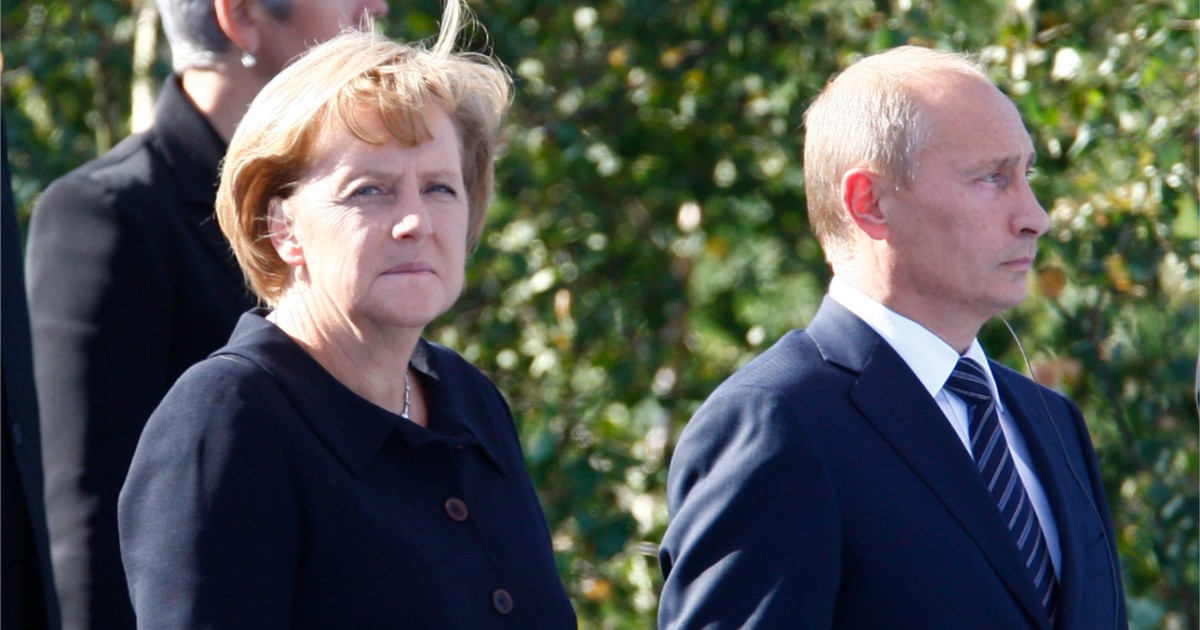 Telefon Merkel, który miał zmienić bieg historii. Generał ujawnia, co usłyszał w 2014 r.