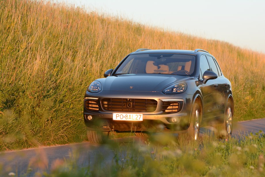 Porsche Cayenne S - szybki, luksusowy i ... bardzo drogi