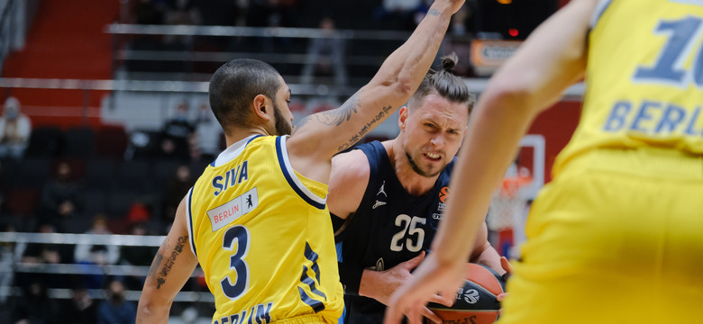 Euroliga koszykarzy: skuteczny Ponitka, zwycięstwo Zenita
