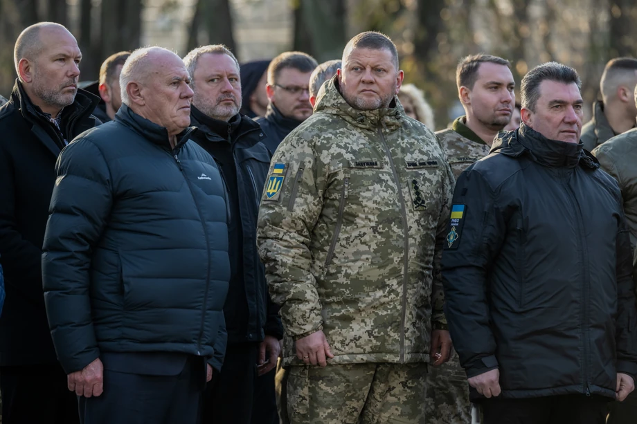 Naczelny dowódca Sił Zbrojnych Ukrainy gen. Walerij Załużny podczas uroczystych obchodów 91. rocznicy Wielkiego Głodu, 25 bm. w Kijowie