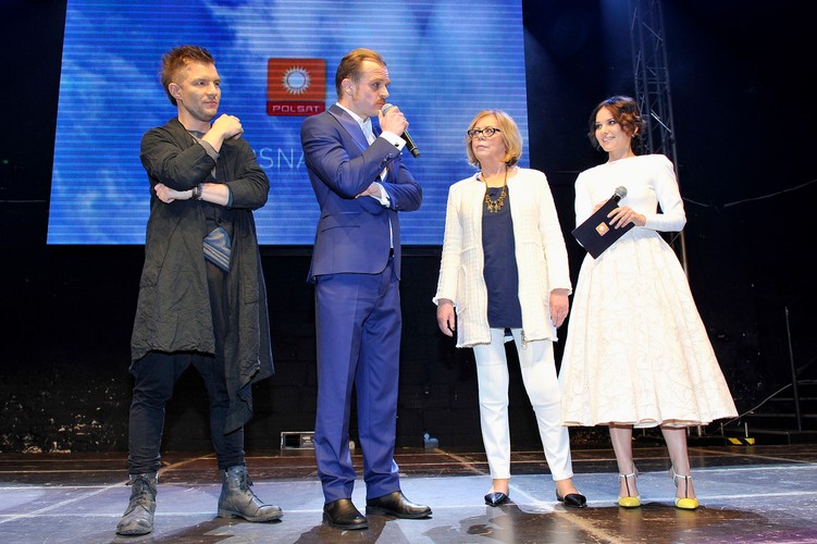 Jurorzy 'Must be the music'