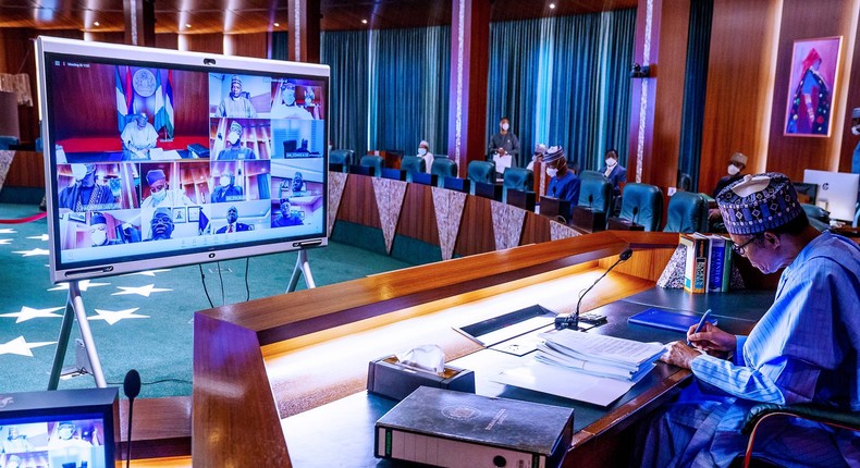 President Muhammadu Buhari presides over virtual FEC meeting. [Twitter/@BahirAhmaad]