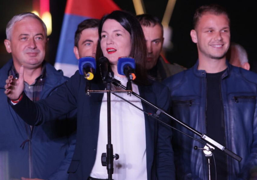 Jelena Trivić na protestu opozicije RS