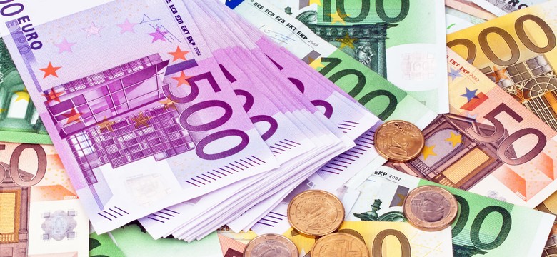 Bilionerzy w akcji. Dlaczego bilanse banków centralnych spuchły?