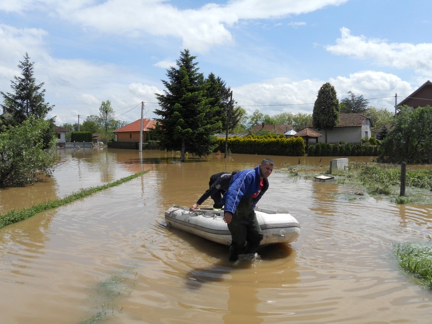 Opasnosti i nakon povlačenja vode: Čačak