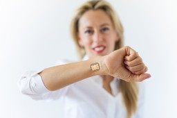 Czipy płatnicze: Ogromne zainteresowanie i liczne kontrowersje