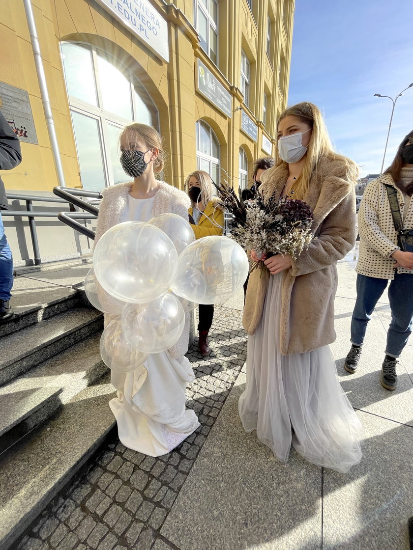 Protest wrocławskiej branży ślubnej