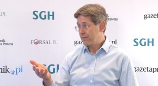 Prof. Cezary Wójcik: Część świata skłania się do stworzenia globalnej waluty. Jaką role odegra euro?