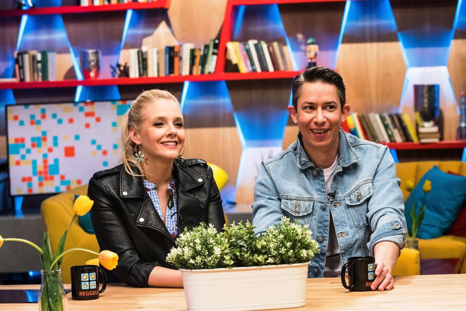 Peller Anna és Lukács Miklós a Reggeli házigazdáiként együtt kezdik a napot (Fotó: RTL Klub)