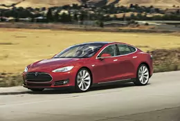 Tesla S: elektryczne auto dla całej rodziny