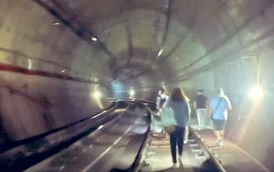 Evakuacija kroz tunele španskog metroa