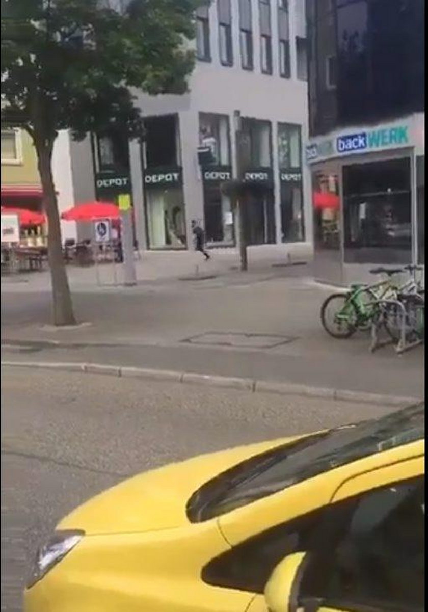 Reutlingen: Mężczyzna rzucił się z maczetą na ludzi