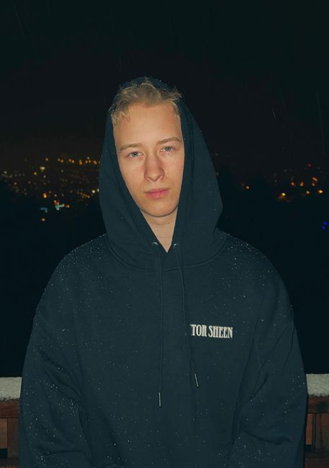 Raper Adam Bros. 