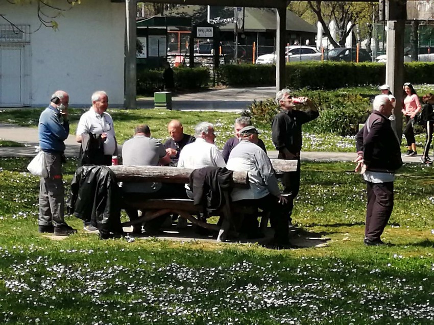 Najstariji uživaju u lepom vremenu