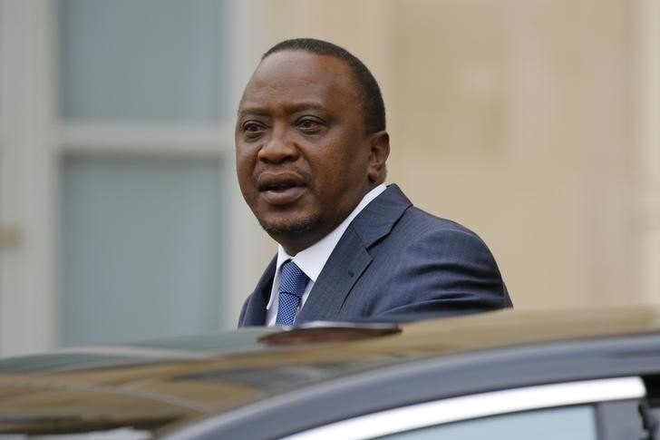 Kenya's President Uhuru Kenyatta leaves the Elysee Palace in Paris, France, April 4, 2016. 