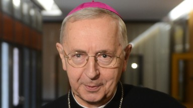 Abp Stanisław Gądecki: reklama alkoholu powinna być zakazana