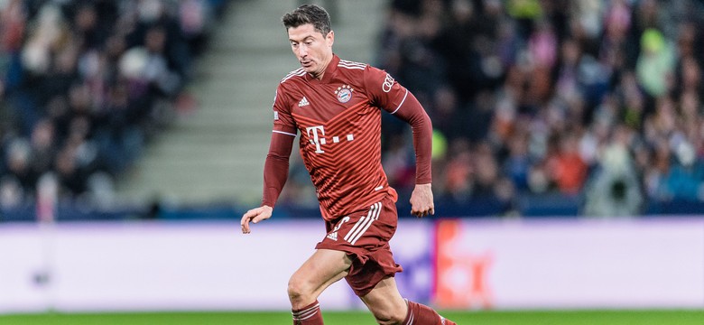 Dyrektor Bayernu nie odkrywa kart ws. nowej umowy Lewandowskiego