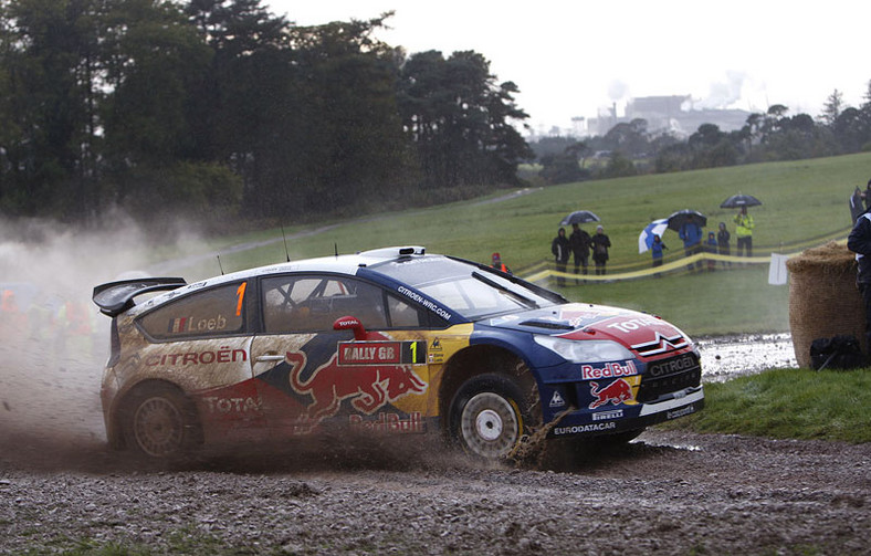 Rajd Wielkiej Brytanii 2009: mistrz świata Loeb w akcji - fotogaleria Rallyworld©Willy Weyens