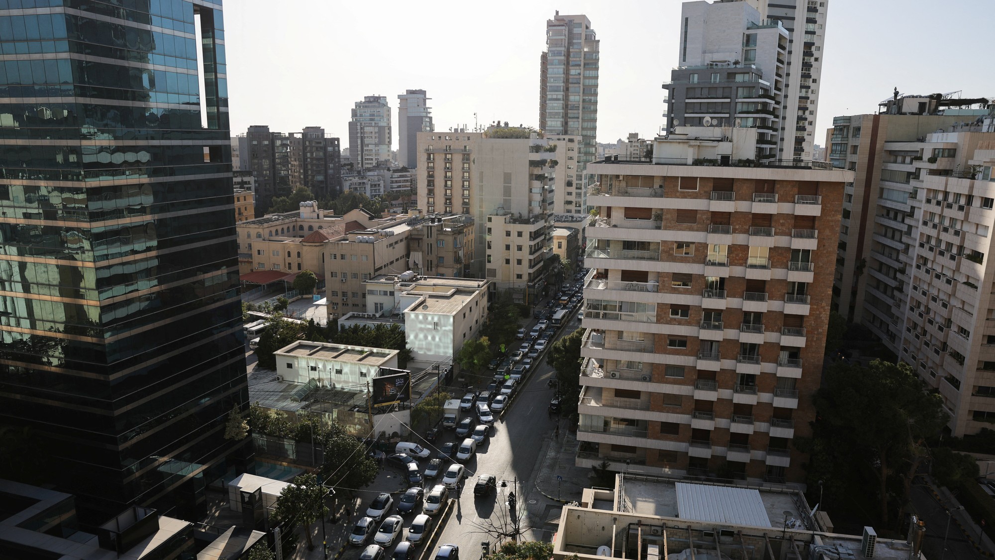 Doprava v Bejrúte sa zintenzívnila po varovaní izraelskej armády, ktoré podnietilo obyvateľov k evakuácii južných predmestí mesta.