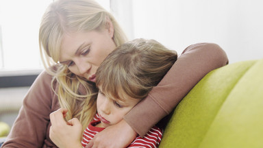 Nadopiekuńczy rodzice – kim są i jaki mają wpływ na dzieci?