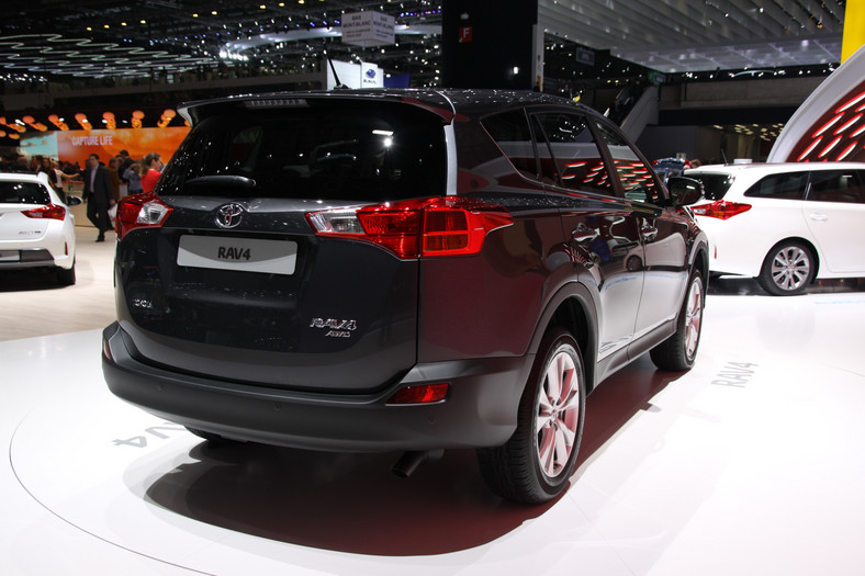 Toyota RAV4 (Genewa 2013)