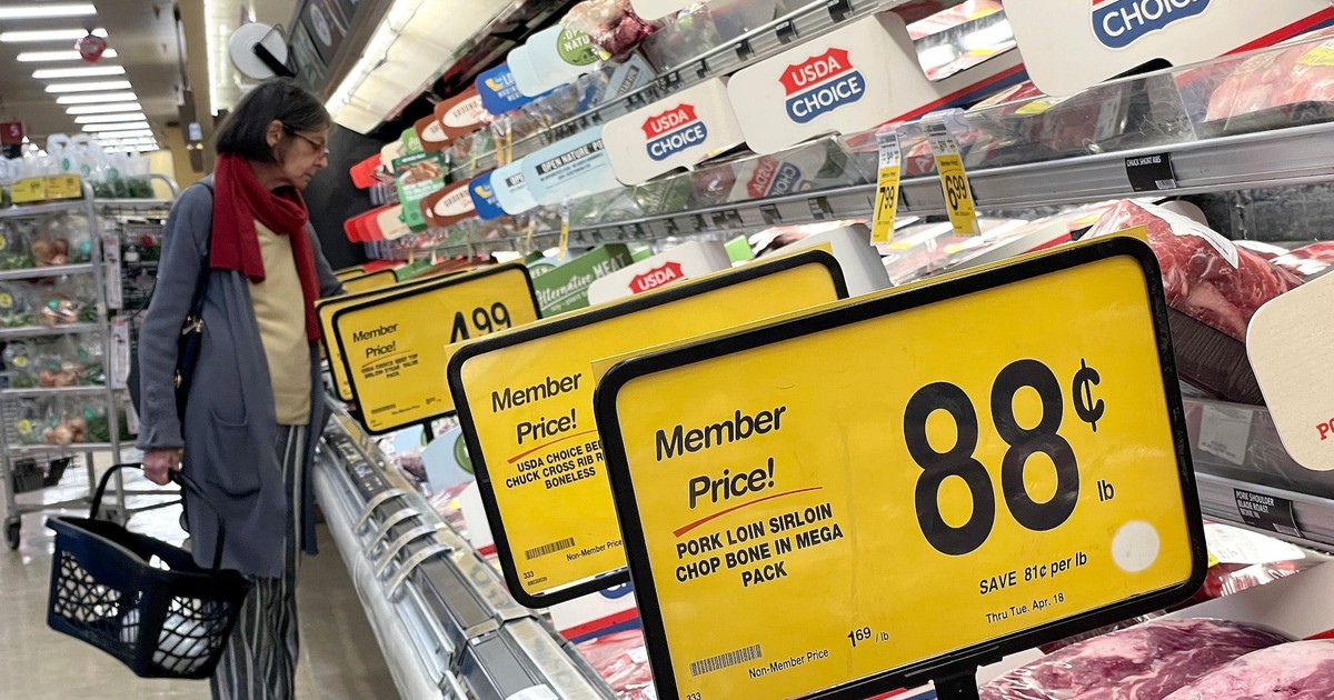 Some San Francisco Safeway stores added gates barring shoppers from ...