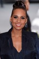 Alicia Keys különleges szemsminket kapott.