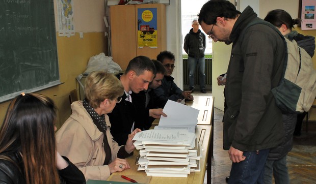 Niš, ponovljeno glasanje