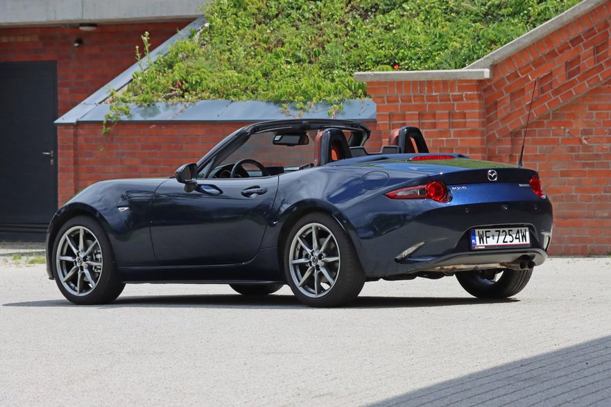 Mazda MX-5 2.0 SkyActiv-G Soft Top (ND, 2022 r.)