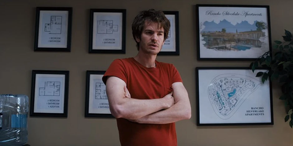 Kadar iz filma "Under the Silver Lake"