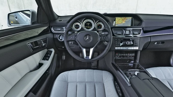 Jak jeździ nowy Mercedes klasy E?