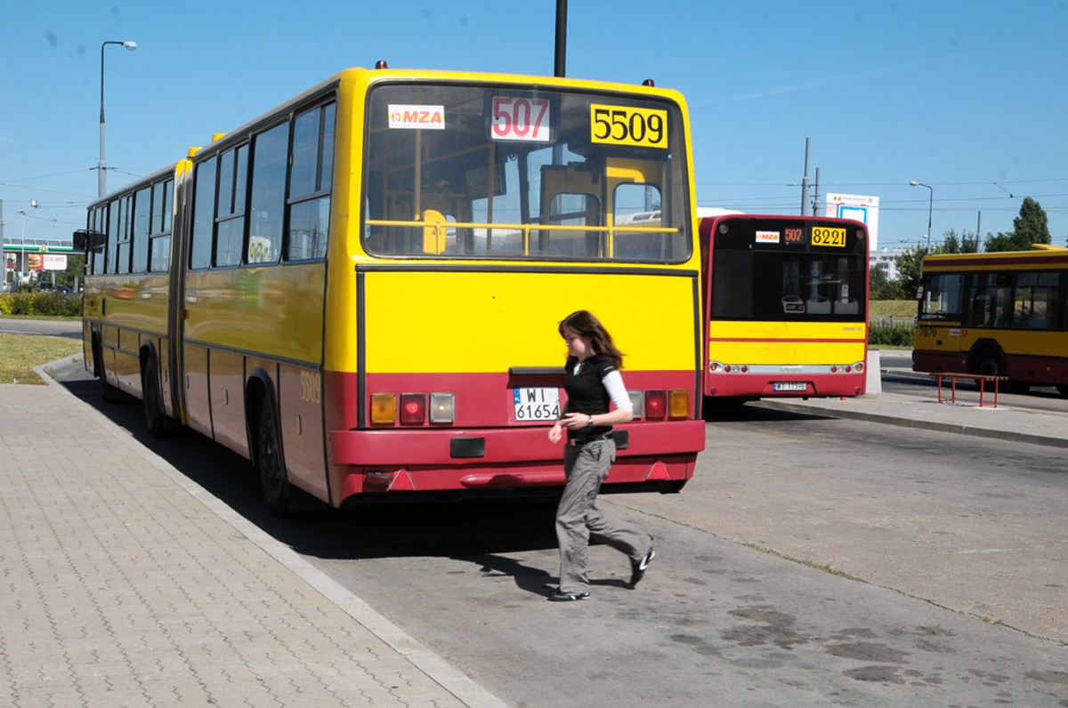 motoryzacja, samochód, autobus
