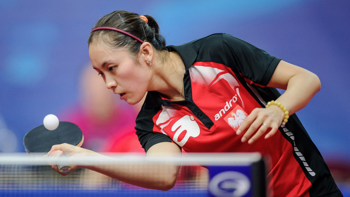 Reprezentantka Polski Li Qian (Siarka ZOT Tarnobrzeg) pokonała Niemkę Shan Xiaonę 4:3 i awansowała do ćwierćfinału turnieju World Tour w tenisie stołowym w Sztokholmie.