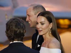 Niechciany dotyk... Brytyjskie media rugają Toma Cruise'a za to, jak potraktował księżną Kate na premierze Top Gun 2. FOTO